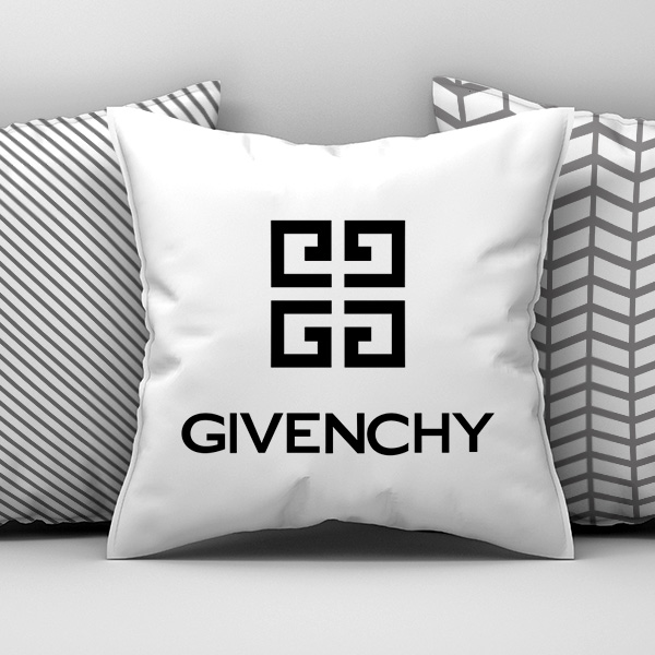 Διακοσμητικό Εκτυπωμένο Μαξιλάρι GIVENCHY